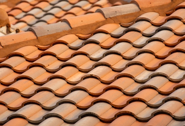 Commercial roofing installation